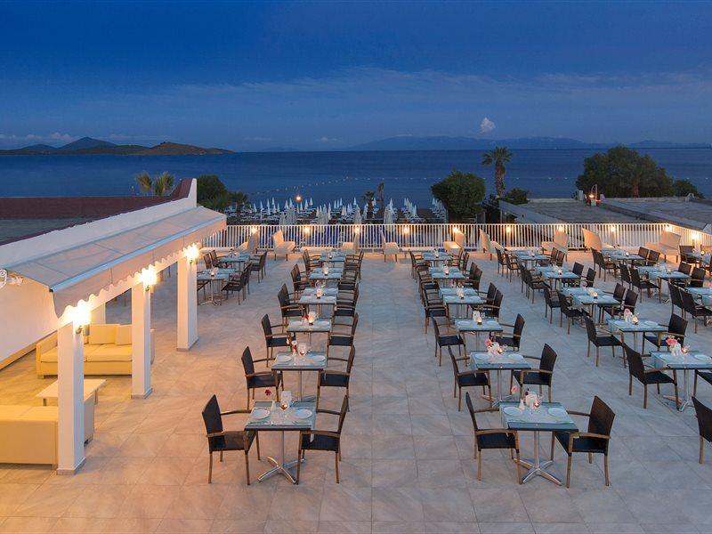 Petunya Beach Resort Ortakent Ngoại thất bức ảnh