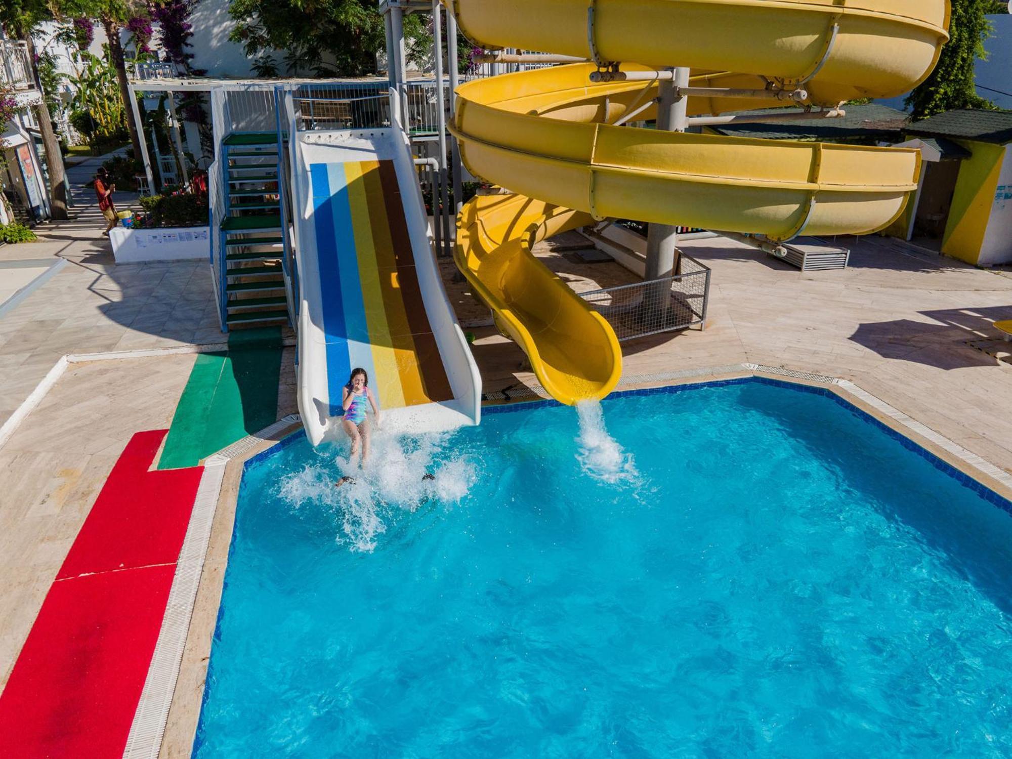 Petunya Beach Resort Ortakent Ngoại thất bức ảnh